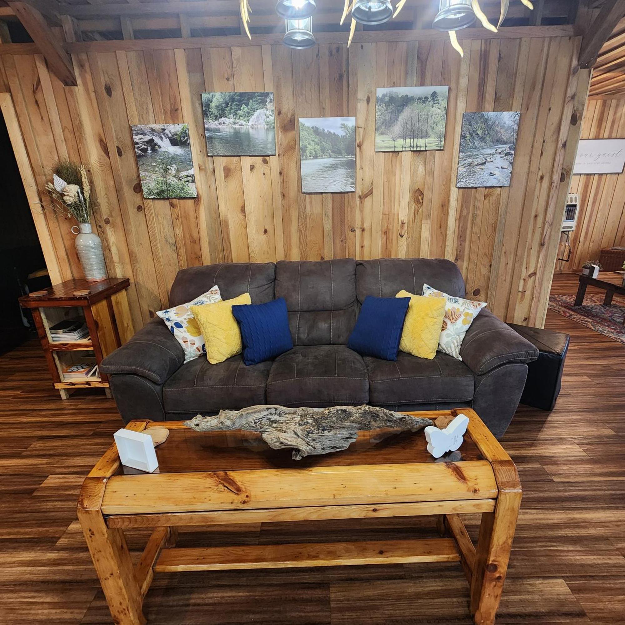 Unique Country Cabin Meets Farmhouse Modern!!! Mena Экстерьер фото