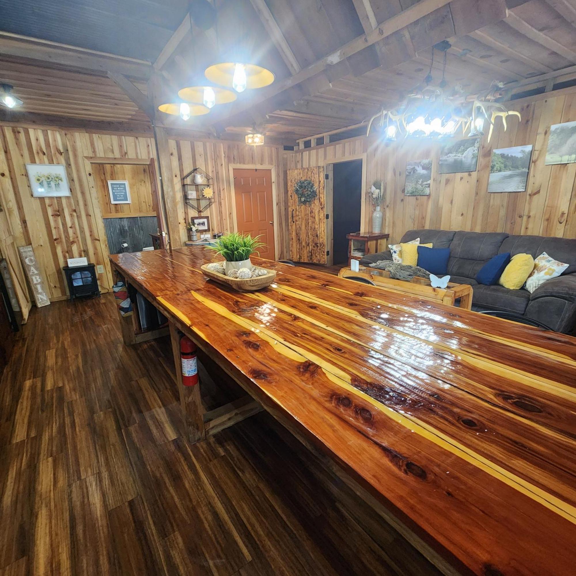 Unique Country Cabin Meets Farmhouse Modern!!! Mena Экстерьер фото